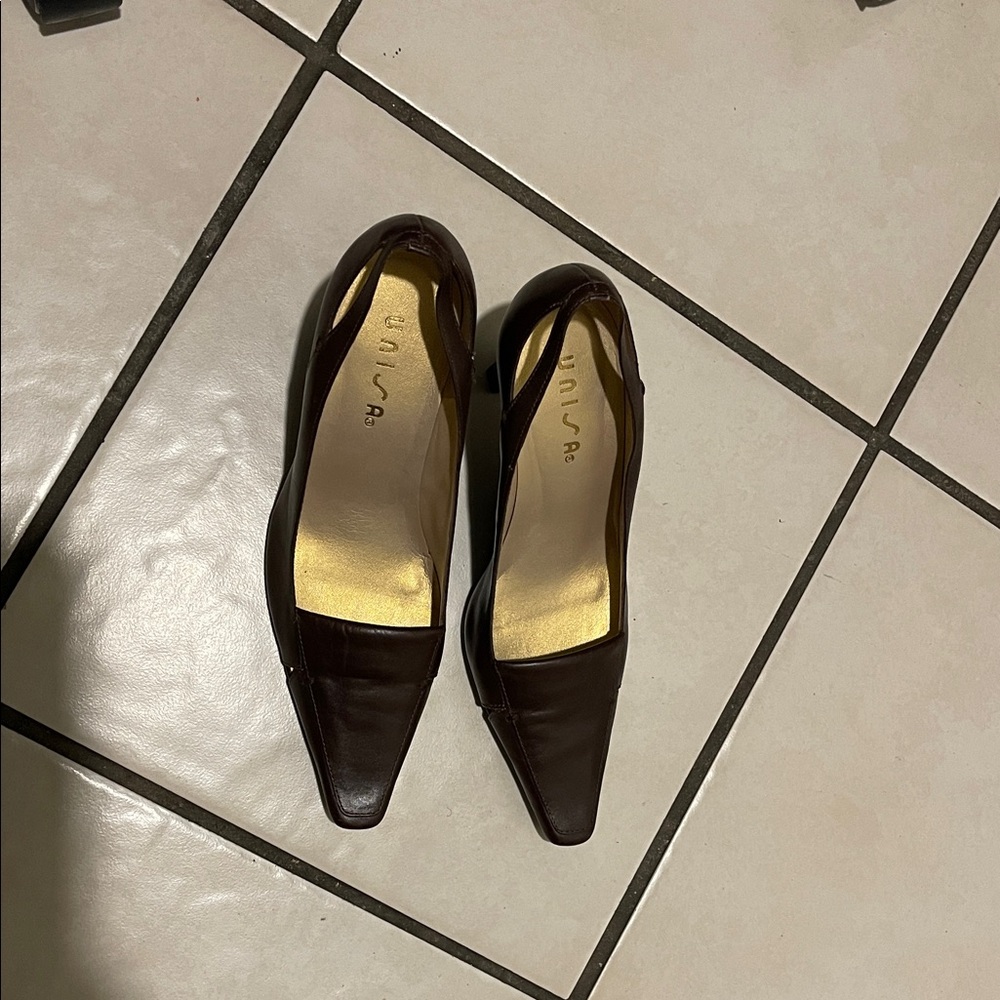 Unisa Dark Brown Pointed Toe Heels